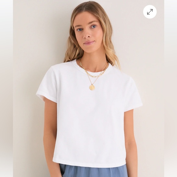 Tuckernuck Tops - Tuckernuck White Parker Classic Fit Tee Size Medium